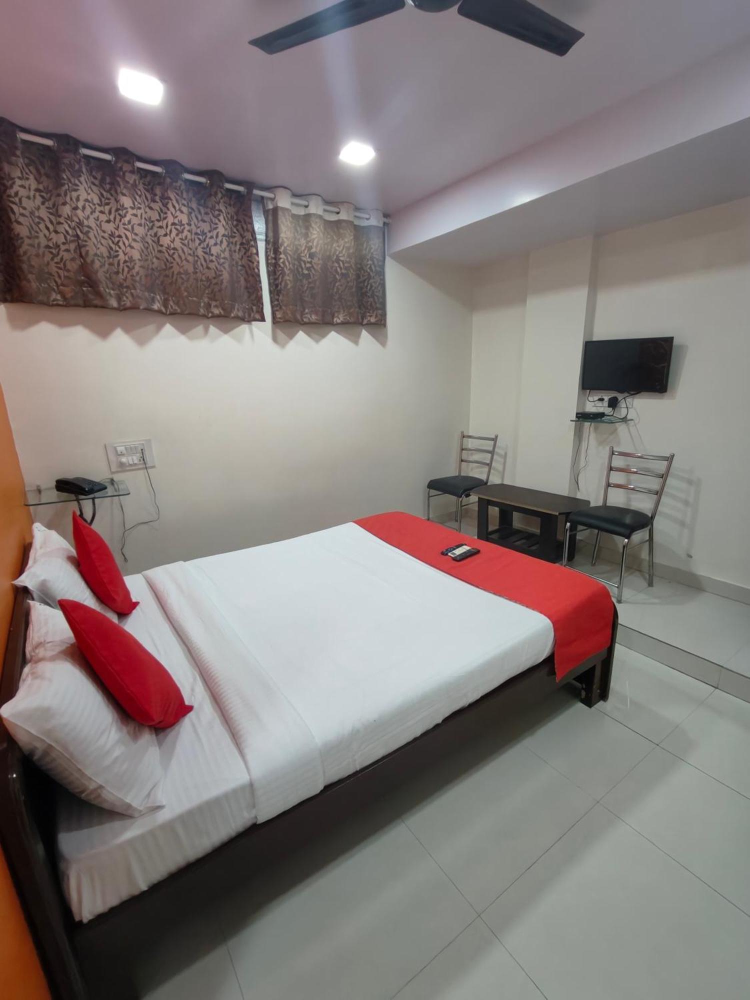 Hotel Golden Arch Bangalore Eksteriør billede