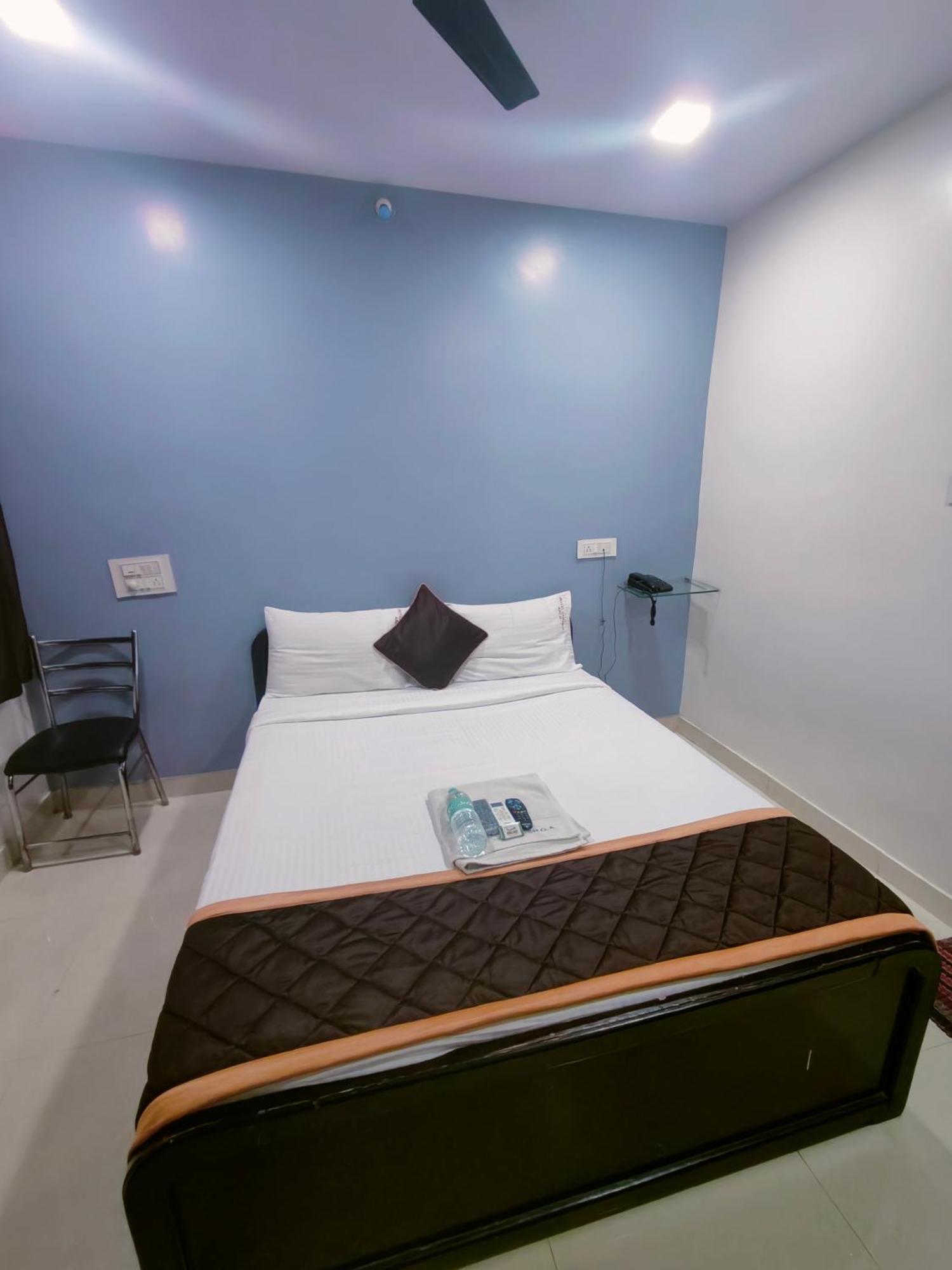 Hotel Golden Arch Bangalore Eksteriør billede