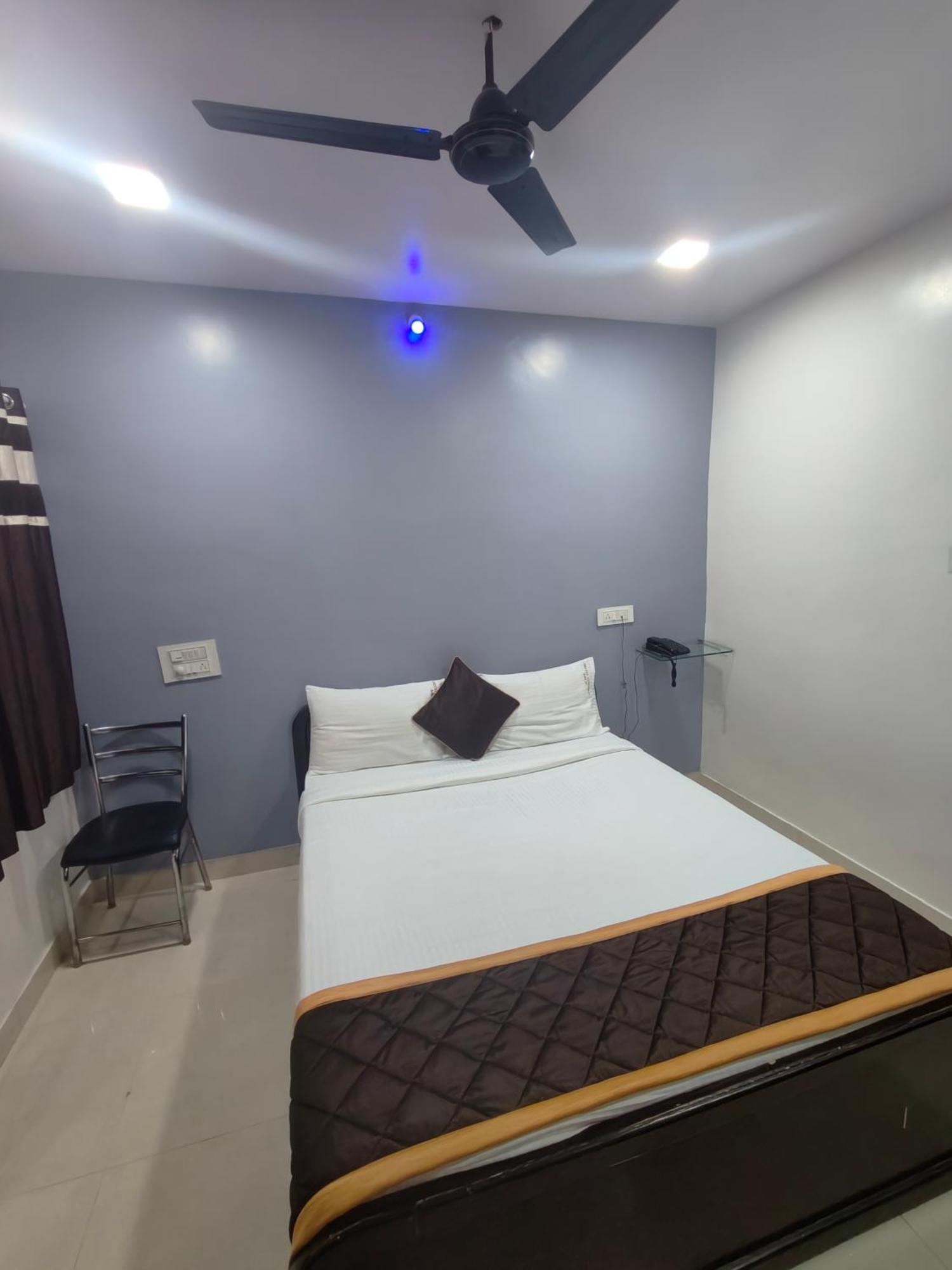 Hotel Golden Arch Bangalore Eksteriør billede